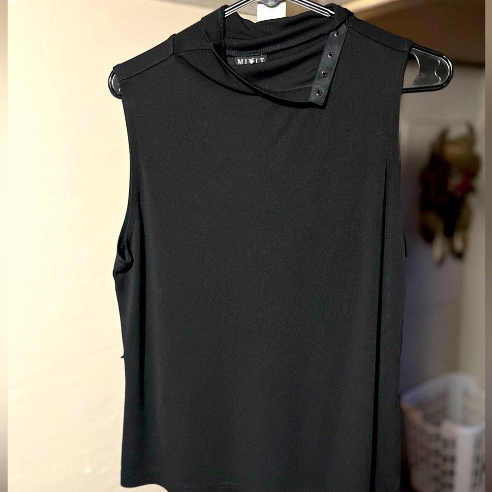 Mixit Stretch Black Sleeveless Tank Top Women’s Size Large